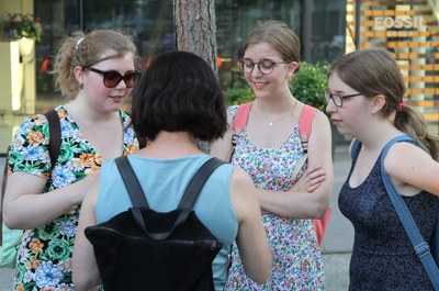 29 apéro auf dem erlenmattplatz