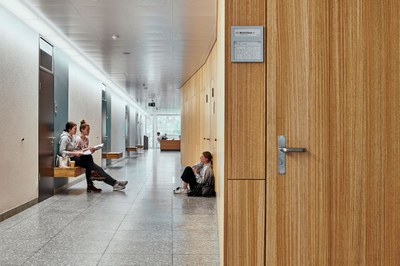 Schulhausgang